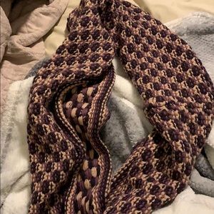 Infinity scarf